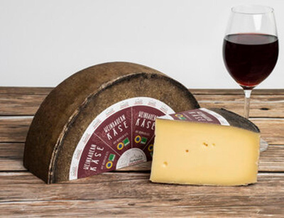 Produktfoto zu Weinbauernkäse - 10% reduziert, nur solange der Vorrat reicht!