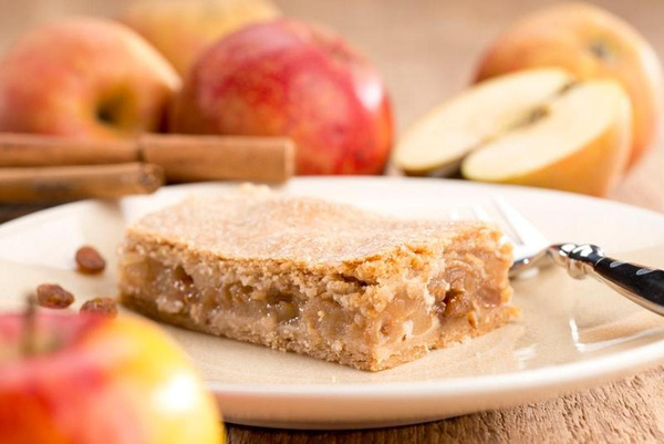 Produktfoto zu Apfelkuchen mit Zimtdecke vegan, 4 Stück - SteinofenBäcker