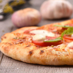 Produktfoto zu Hier geht’s zu Pizzas – einfach heiß begehrt!