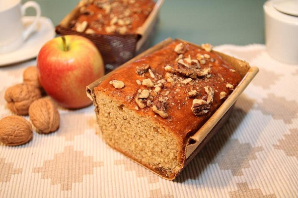 Produktfoto zu Sandkuchen Walnuss-Apfel - SteinofenBäcker