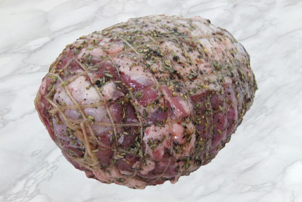 Produktfoto zu Lamm-Rosmarin-Braten gerollt, ca. 1 kg