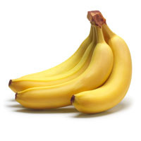 Ein Bündel gelber Bananen auf weißem Hintergrund.