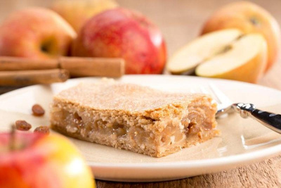 Produktfoto zu Apfelkuchen mit Zimtdecke vegan, 4 Stück - SteinofenBäcker