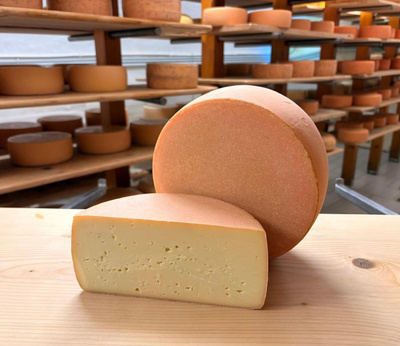Produktfoto zu Friedeltaler Butterkäse - 10% reduziert, nur solange der Vorrat reicht!