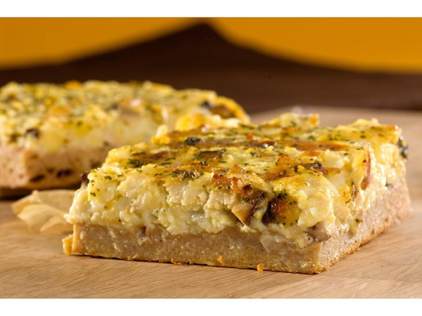 Produktfoto zu Zwiebelkuchen mit Räuchertofu, 4 Stück