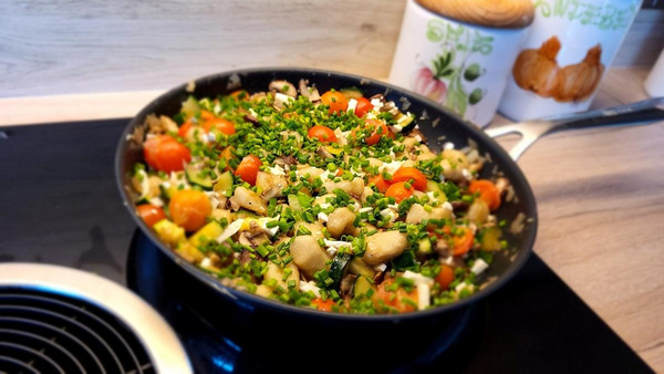 Produktfoto zu Rezeptkarte Gnocchi-Champignon-Pfanne